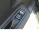 Recambio de mando elevalunas trasero izquierdo para dacia sandero stepway essential referencia OEM IAM 254118439R  