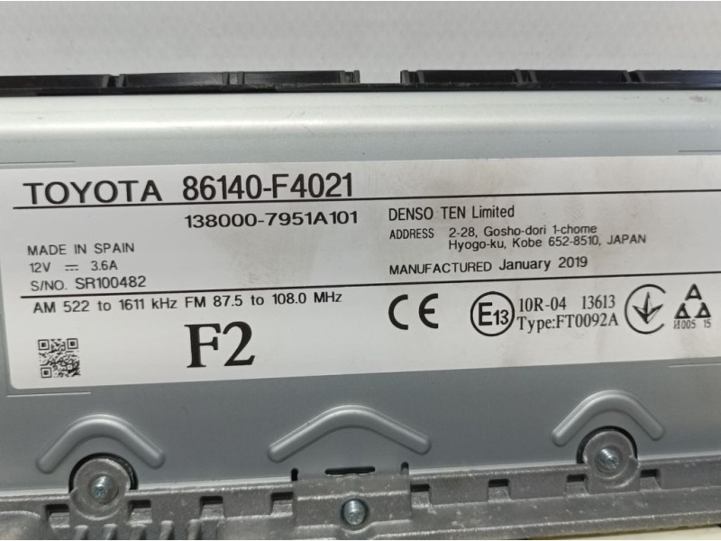 Recambio de sistema navegacion gps para toyota c-hr hybrid style plus referencia OEM IAM 86140F4021 1380007951A101 DENSO