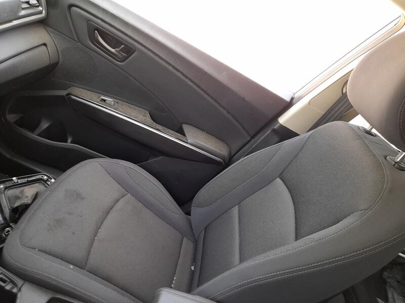Recambio de asiento delantero derecho para ssangyong tivoli 1.2 referencia OEM IAM   