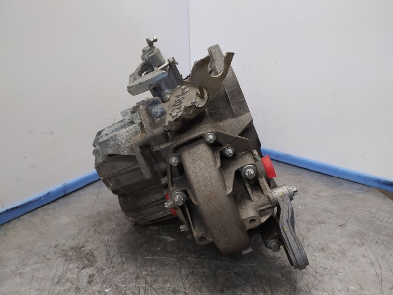 Recambio de caja cambios para opel corsa d cosmo referencia OEM IAM M20013D1 3722NA 6 VELOCIDADES