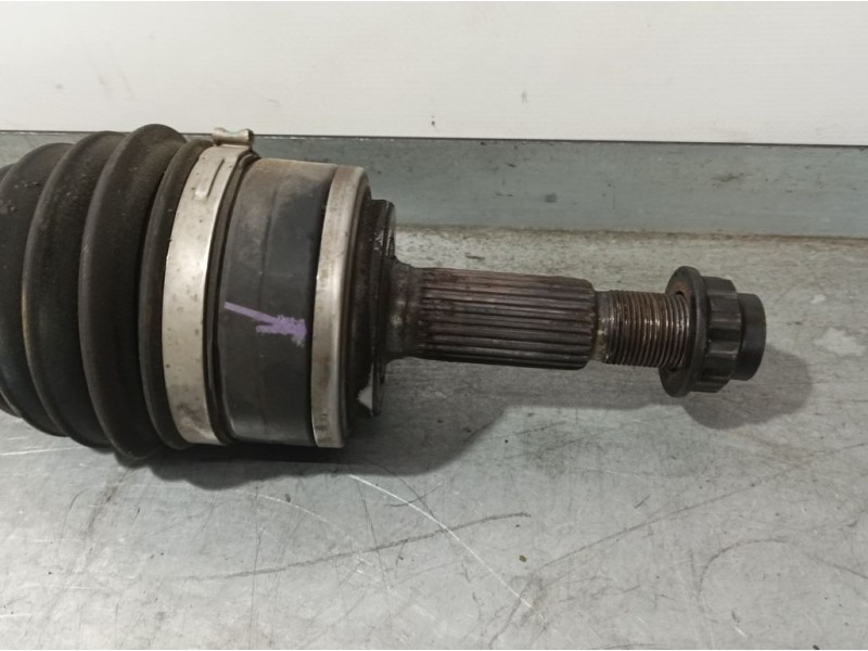 Recambio de transmision delantera derecha para toyota c-hr hybrid style plus referencia OEM IAM EBJ92MBC300  