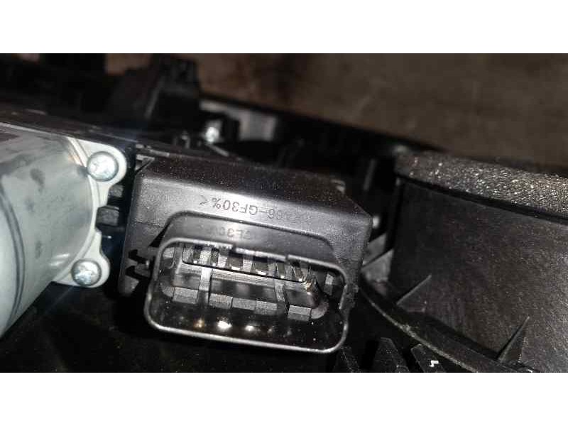 Recambio de elevalunas trasero derecho para kia cee´d drive referencia OEM IAM  6 PINS ELECTRICO