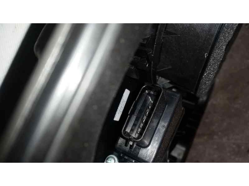 Recambio de elevalunas trasero izquierdo para kia cee´d drive referencia OEM IAM  6 PINS ELECTRICO