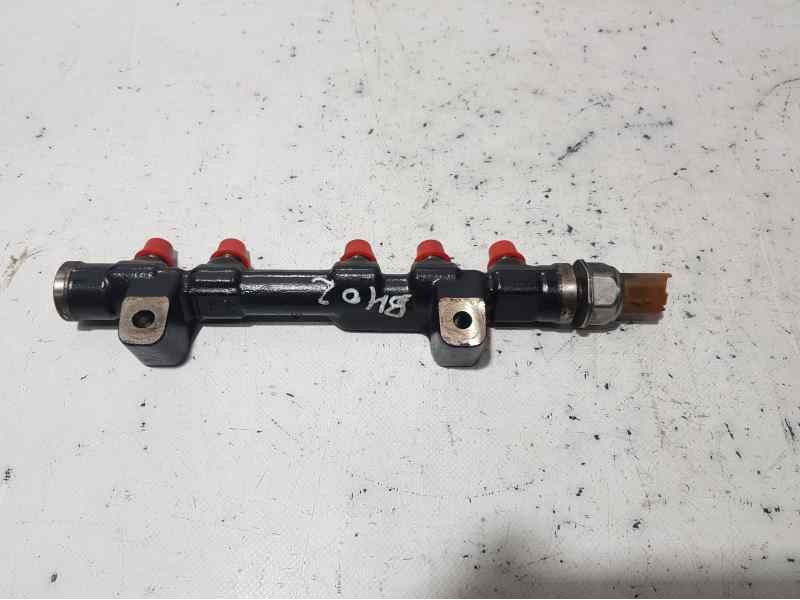 Recambio de rampa inyectora para peugeot 208 1.6 16v hdi fap referencia OEM IAM 9804776780 0445214318 BOSCH