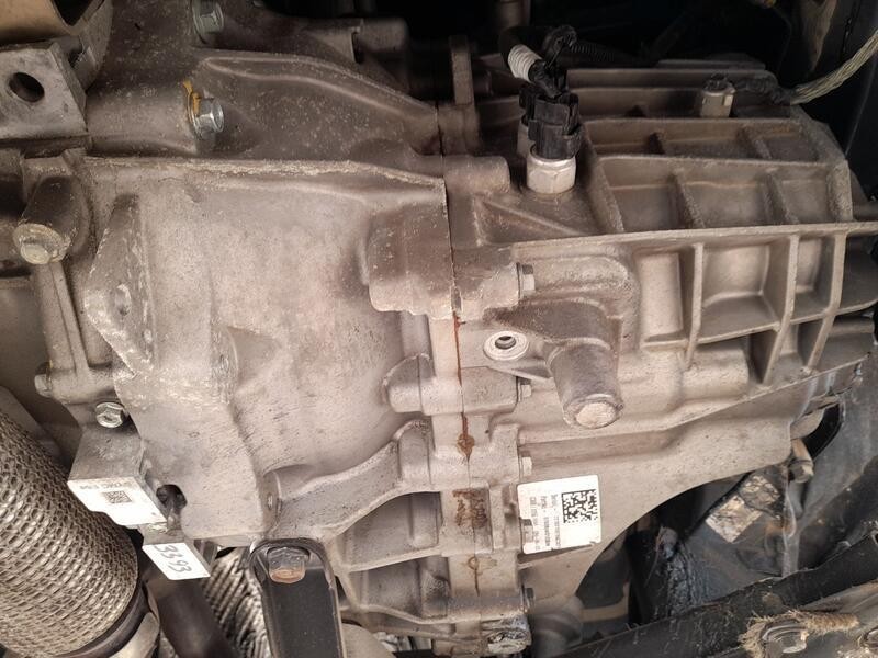 Recambio de caja cambios para ssangyong tivoli 1.2 referencia OEM IAM 0703BAK01230N 22102159766C3D1 6VELOCIDADES