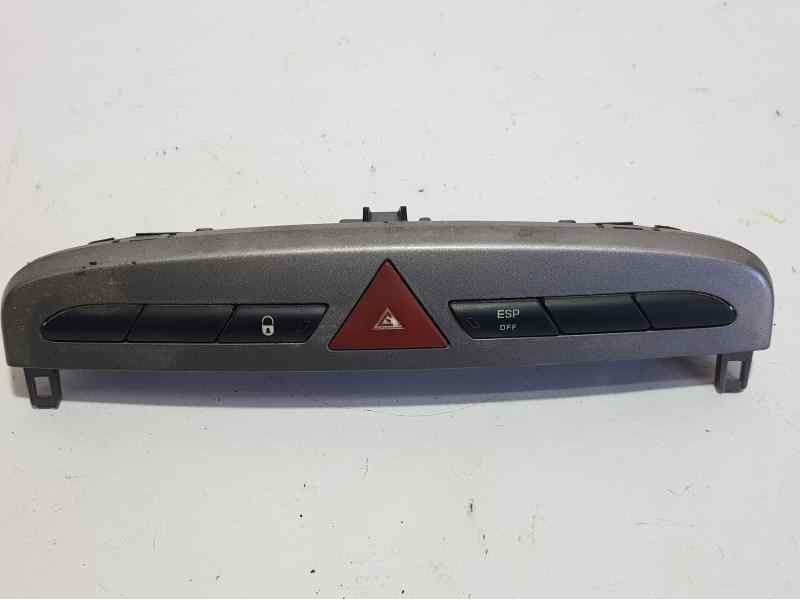 Recambio de warning para peugeot 308 confort referencia OEM IAM 9659215177 03069010 LK