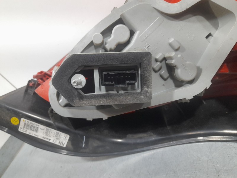 Recambio de piloto trasero derecho para peugeot 508 i (8d_) 2.0 hdi referencia OEM IAM 9686293680  KOITO