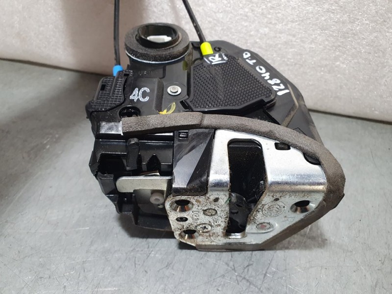 Recambio de cerradura puerta trasera derecha para toyota auris touring sports (e18) active referencia OEM IAM SIN REF  4 PINES