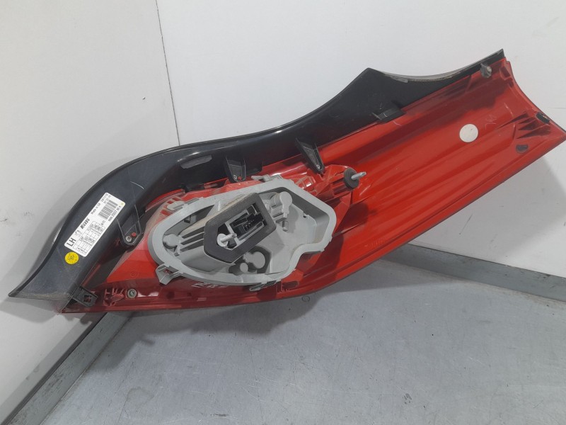 Recambio de piloto trasero izquierdo para peugeot 508 i (8d_) 2.0 hdi referencia OEM IAM 9686293780A  KOITO