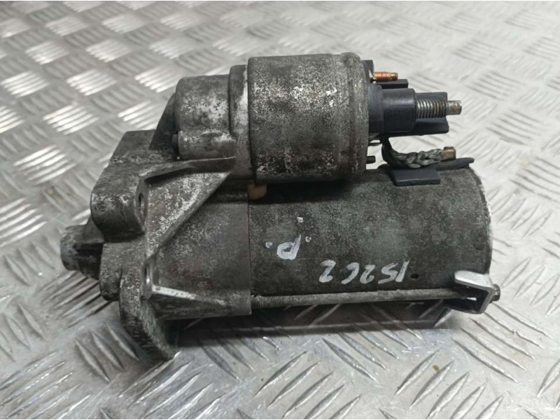 Recambio de motor arranque para dacia lodgy ambiance referencia OEM IAM 233003329R TS12E9 VALEO