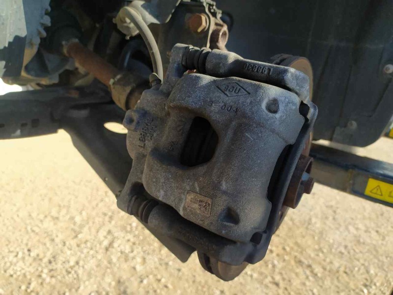 Recambio de pinza freno delantera izquierda para dacia sandero stepway essential referencia OEM IAM 410111208R  