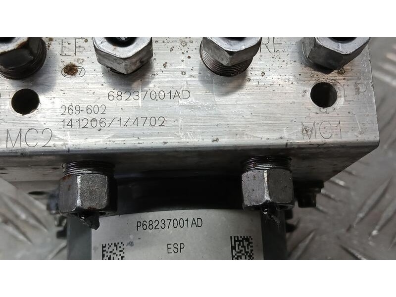 Recambio de abs para jeep cherokee kl longitude referencia OEM IAM 68237001AD  269602