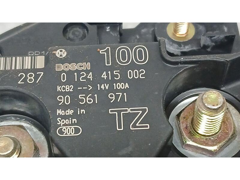 Recambio de alternador para opel corsa c essentia referencia OEM IAM 90561971 BOSCH 0124415002
