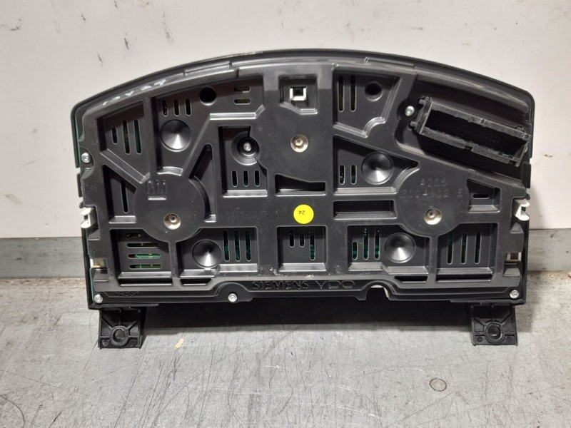 Recambio de cuadro instrumentos para opel zafira b cosmo referencia OEM IAM 13216684  