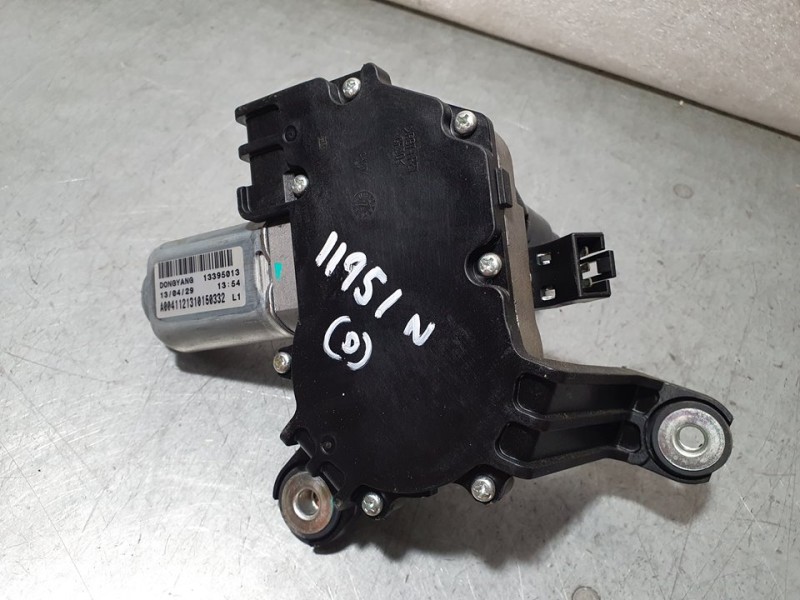 Recambio de motor limpia trasero para opel astra j lim. selective business referencia OEM IAM 13395013  