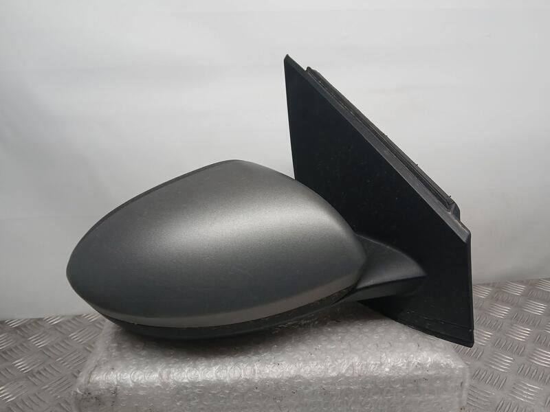 Recambio de retrovisor derecho para dacia sandero stepway essential referencia OEM IAM 963014971R ELECTRICO 9 CABLES 