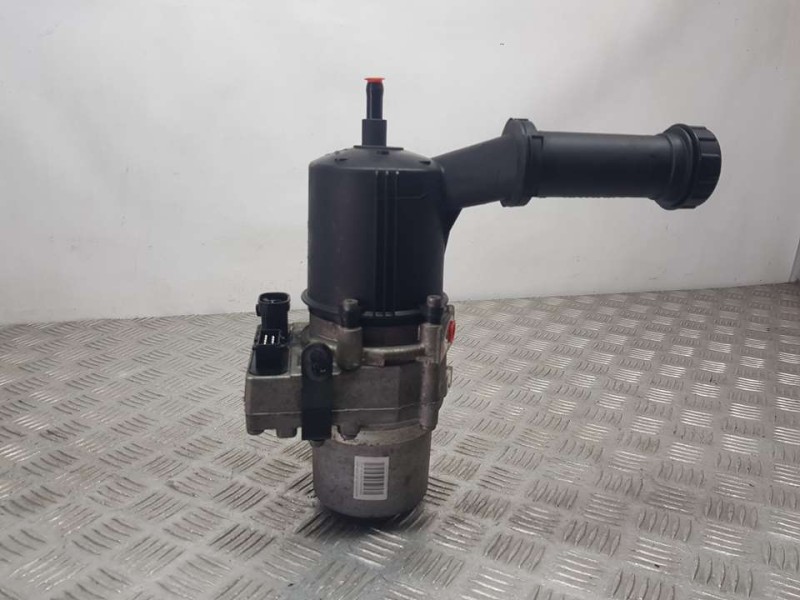 Recambio de bomba direccion electrica para citroën c4 berlina exclusive referencia OEM IAM 9657613580 A5097515A 