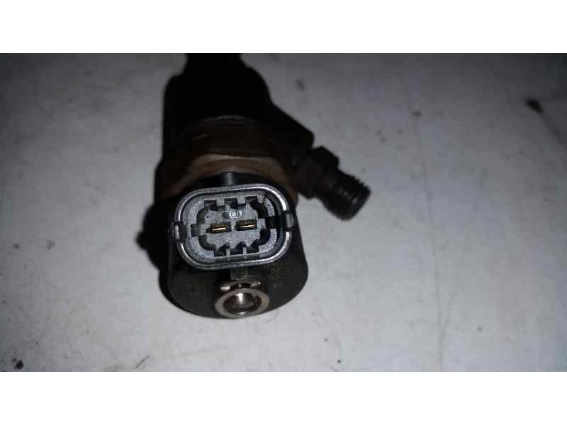 Recambio de inyector para renault laguna ii (bg0) 1.9 dci diesel cat referencia OEM IAM 0445110110B 8200100272 