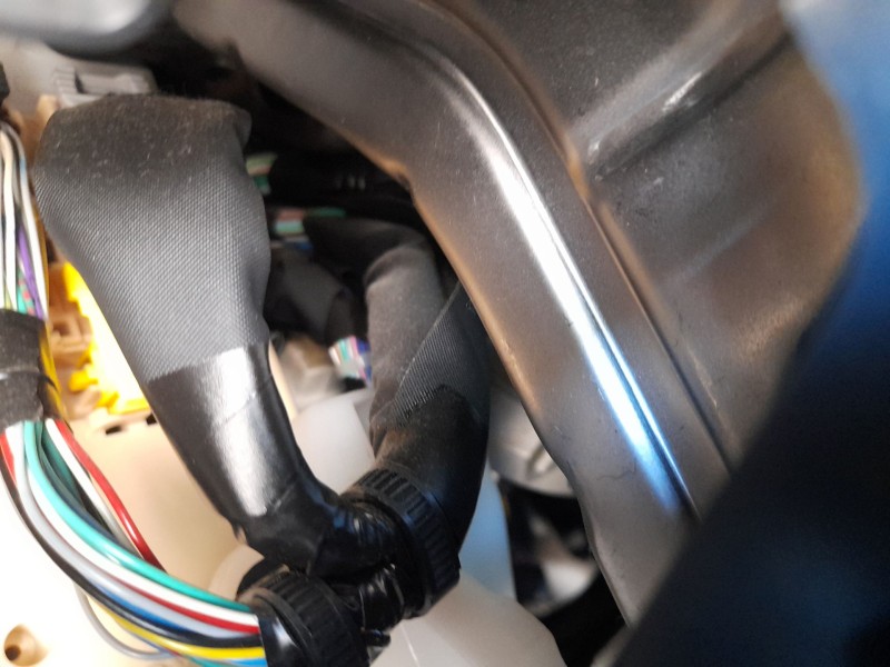 Recambio de columna direccion para toyota auris (_e18_) 1.4 d-4d (nde180_) referencia OEM IAM 4520A02110  