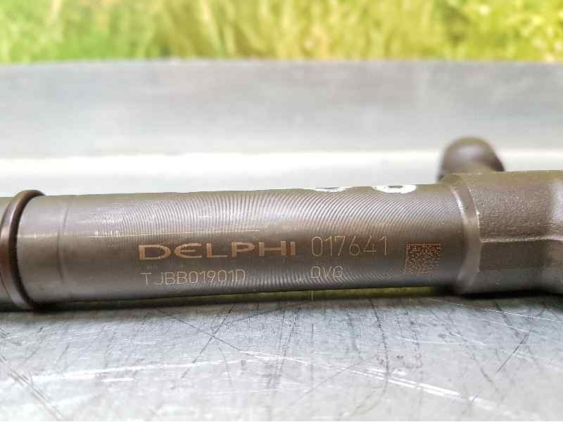 Recambio de inyector para opel corsa c club referencia OEM IAM TJBB01901D  DELPHI