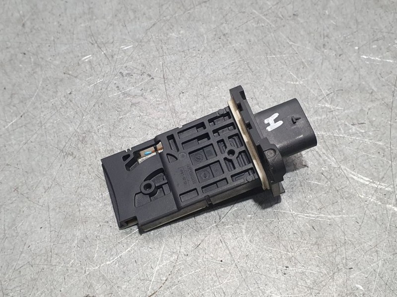 Recambio de caudalimetro para jeep cherokee kl longitude referencia OEM IAM 68144197AA 5WK98507 