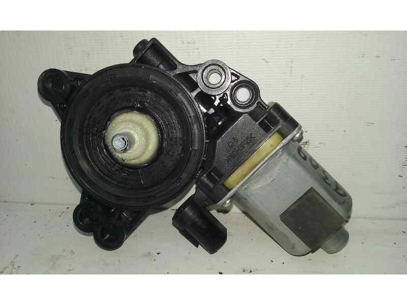 Recambio de motor elevalunas trasero izquierdo para hyundai i30 (gd) classic referencia OEM IAM  2 PINS ELECTRICO
