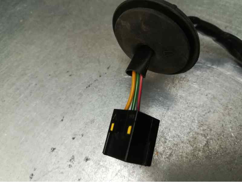 Recambio de retrovisor izquierdo para opel corsa d cosmo referencia OEM IAM  3 CABLES ELECTRICO