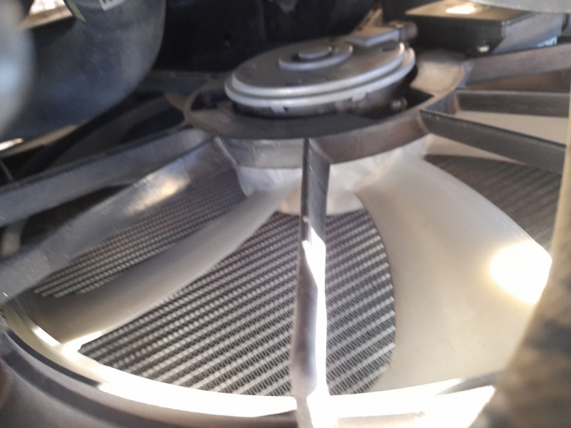 Recambio de electroventilador para toyota auris (_e18_) 1.4 d-4d (nde180_) referencia OEM IAM 163630N020  