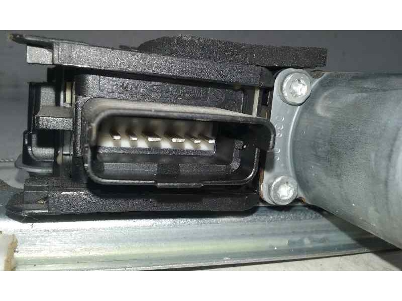 Recambio de elevalunas trasero derecho para peugeot 308 sport referencia OEM IAM  6 PINS ELECTRICO