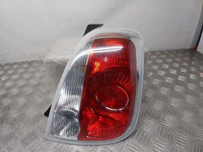 Recambio de piloto trasero derecho para fiat nuova 500 (150) by diesel referencia OEM IAM 51885544  