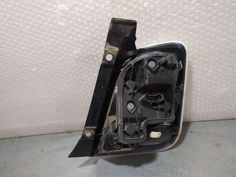 Recambio de piloto trasero izquierdo para fiat nuova 500 (150) by diesel referencia OEM IAM 51885548  