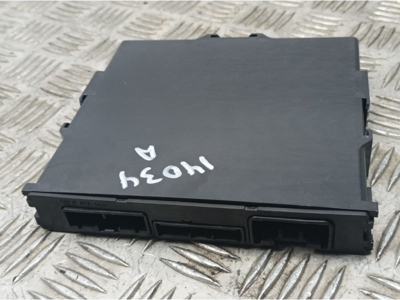 Recambio de modulo electronico para peugeot 108 top allure referencia OEM IAM 892600H030 2190014240 FUJITSU