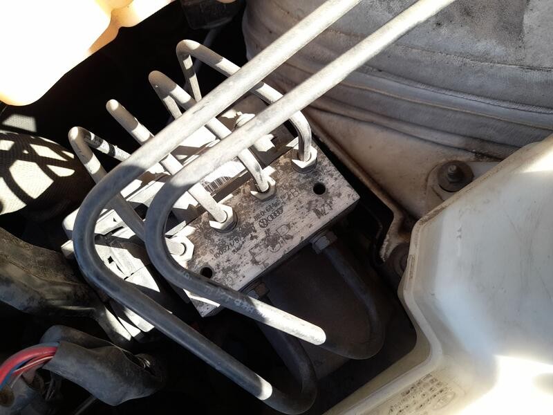 Recambio de abs para seat exeo (3r2) 2.0 tdi referencia OEM IAM 8E0614517BG  