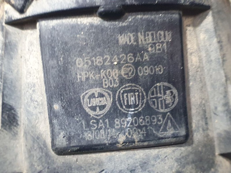 Recambio de faro antiniebla izquierdo para jeep cherokee kl longitude referencia OEM IAM 05182426AA 89206893 