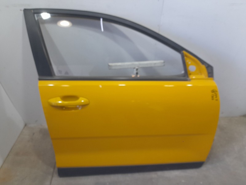 Recambio de puerta delantera derecha para kia stonic (yb) 1.2 cvvt referencia OEM IAM 76004H8401  
