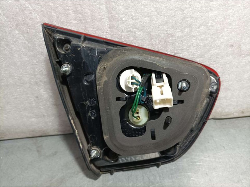 Recambio de piloto trasero derecho para kia rio concept referencia OEM IAM 924041W2  INTERIOR ROZADO