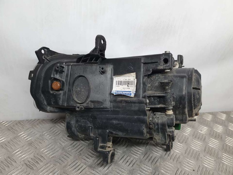 Recambio de faro derecho para jeep cherokee kl longitude referencia OEM IAM 68102854AF1 66595A 