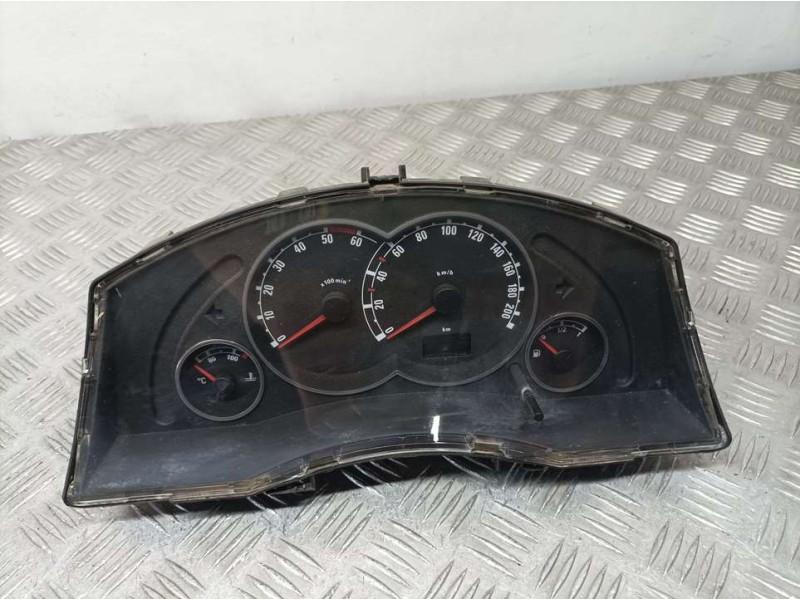 Recambio de cuadro instrumentos para opel meriva cosmo referencia OEM IAM 13214770LN 110080162038 VDO