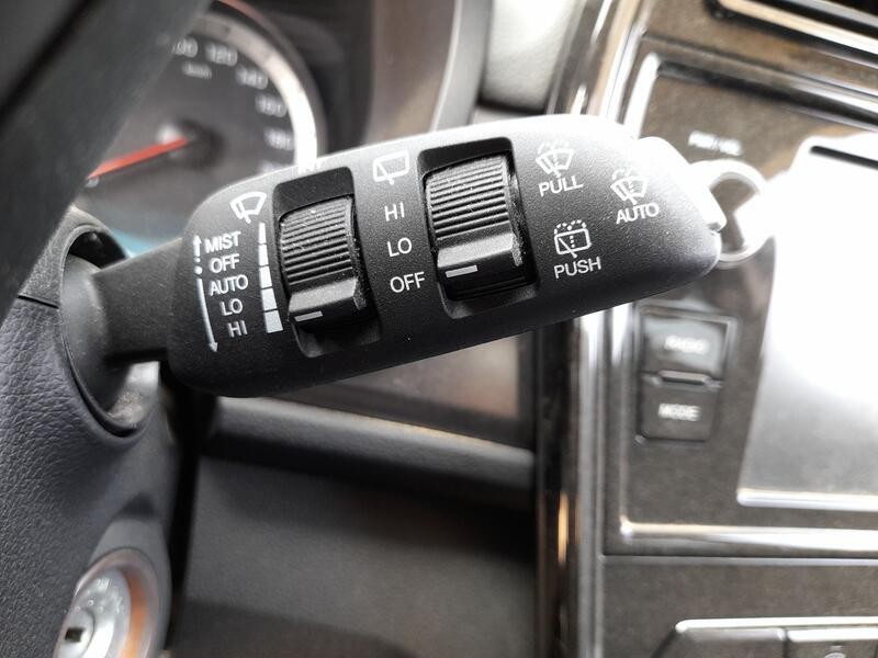 Recambio de mando luces y limpia para ssangyong tivoli 1.2 referencia OEM IAM 8591035400  