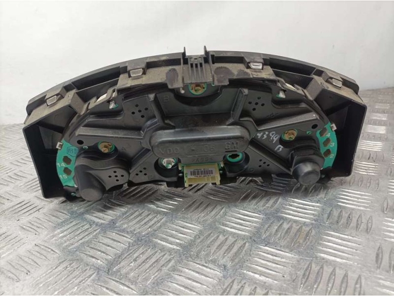 Recambio de cuadro instrumentos para opel meriva cosmo referencia OEM IAM 13214770LN 110080162038 VDO