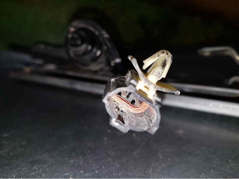 Recambio de elevalunas trasero derecho para ssangyong musso pick-up referencia OEM IAM  2 PINS ELECTRICO