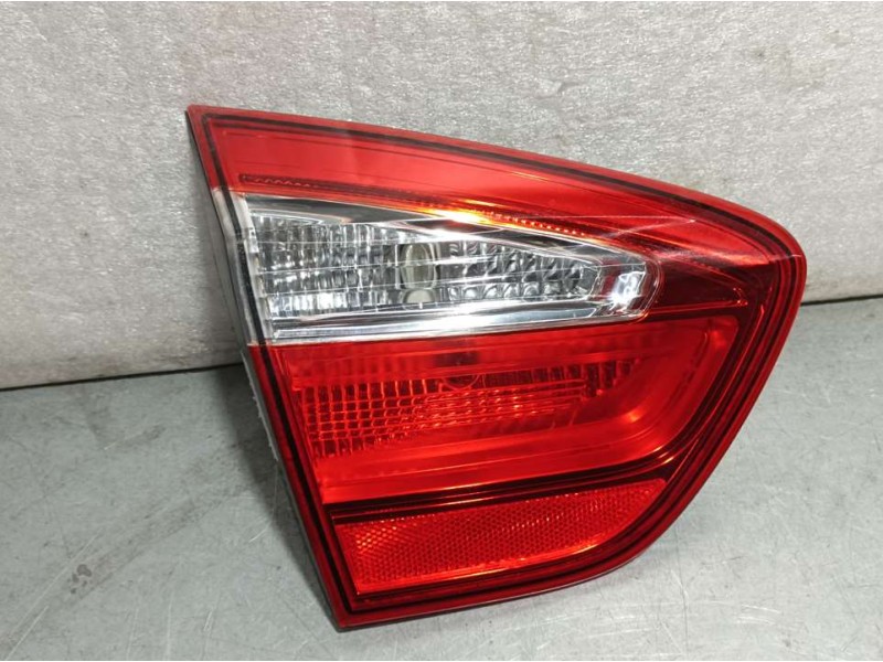 Recambio de piloto trasero izquierdo para kia rio concept referencia OEM IAM 924031W2  INTERIOR