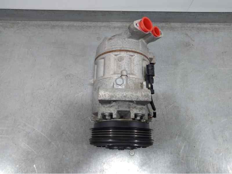 Recambio de compresor aire acondicionado para dacia sandero ambiance referencia OEM IAM F000BL0457  