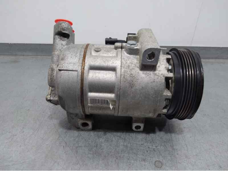 Recambio de compresor aire acondicionado para dacia sandero ambiance referencia OEM IAM F000BL0457  