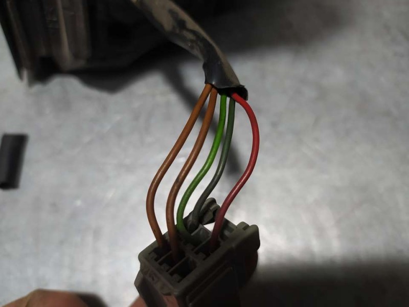 Recambio de retrovisor derecho para ford focus berlina (cap) s referencia OEM IAM 212876100  ELECTRICO 5 CABLES