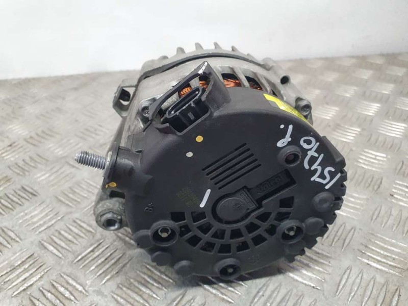 Recambio de alternador para kia cee´d concept referencia OEM IAM 373002A850 2611067 VALEO