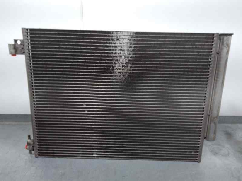 Recambio de condensador / radiador aire acondicionado para dacia sandero ambiance referencia OEM IAM 921006843R  VALEO