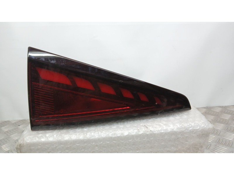 Recambio de piloto trasero izquierdo interior para mg mg 3 (5lfp) mg3 1.5 referencia OEM IAM 11202866 AC240911054 A31018L0100