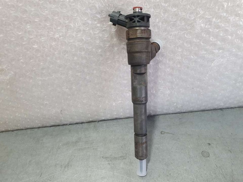 Recambio de inyector para nissan navara pick-up (d40m) double cab le 4x4 referencia OEM IAM H8201108033 0445110485 BOSCH