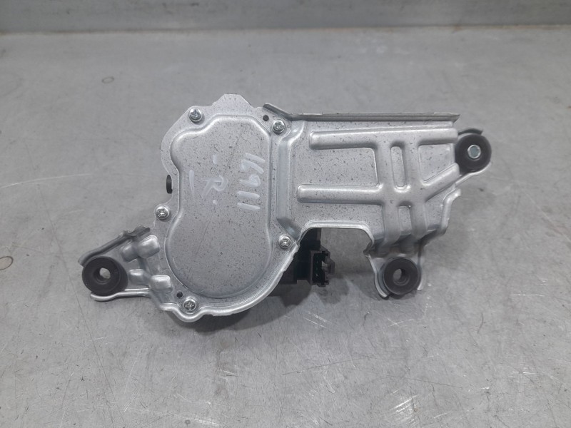 Recambio de motor limpia trasero para ssangyong tivoli 1.2 referencia OEM IAM 8612035000  